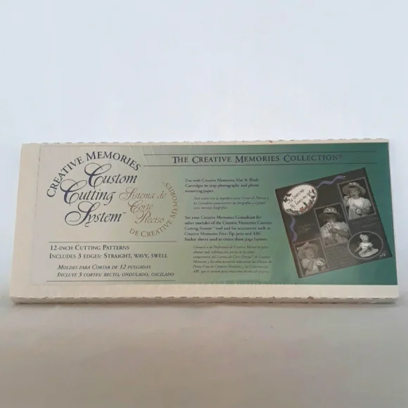 Creative Memories Custom Cutting System - Picture 4 of 6